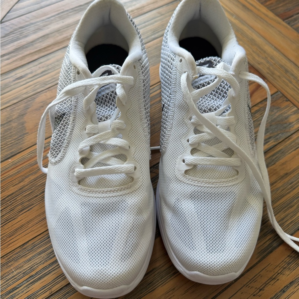 Ladies Nike Sneakers